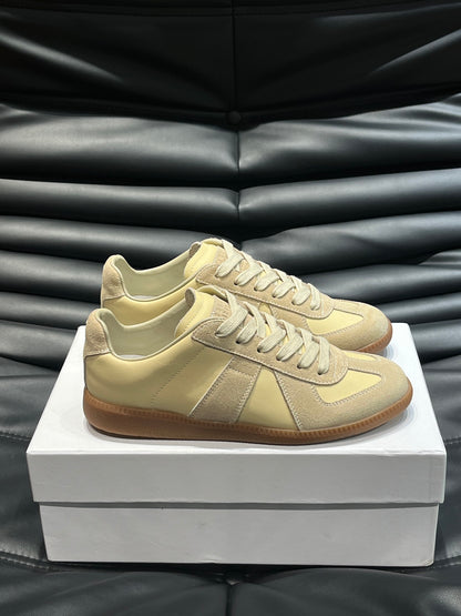 Maison Margiela Pantofi sport Crem - prezentare produs
