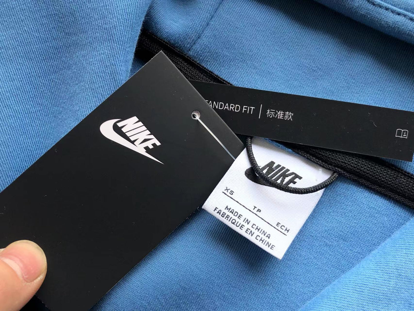 Nike Tech Fleece Albastru Fleece - prezentare produs