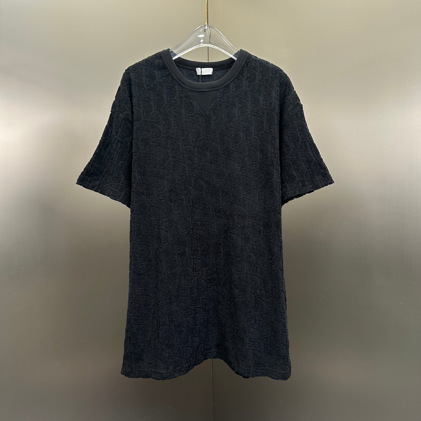Dior Tricou Exclusive - prezentare produs