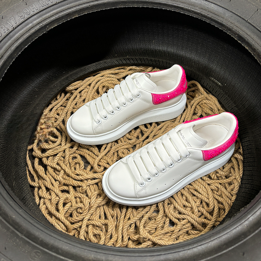 Alexander McQueen Roz Stone Pantofi sport - prezentare produs