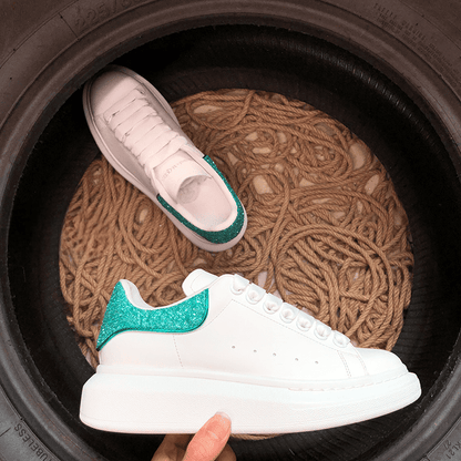 Alexander McQueen Alb Turquoise - prezentare produs