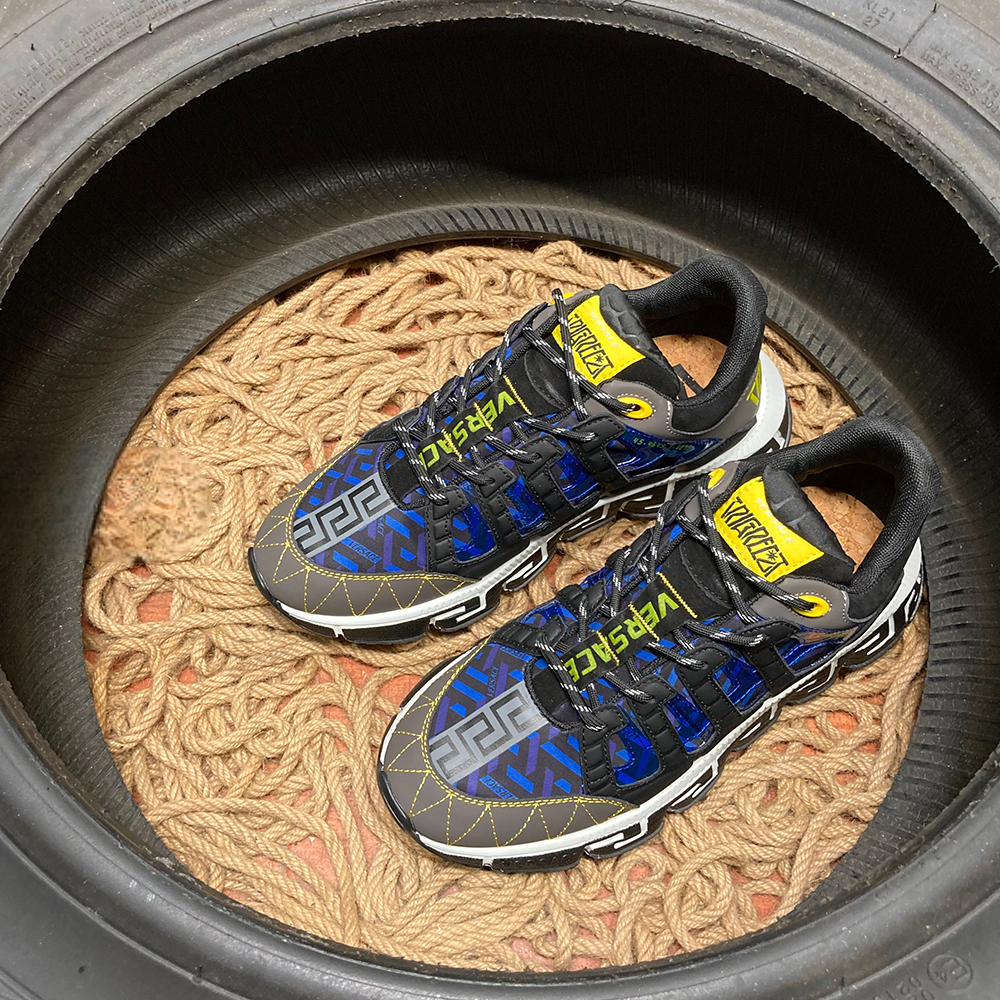 Versace Trigreca V13 Pantofi sport - prezentare produs