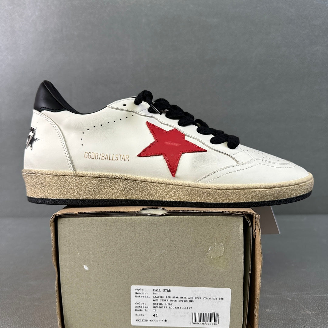 Golden Goose Deluxe G31 - prezentare produs