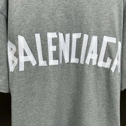 Balenciaga T Cămașă Exclusive - prezentare produs