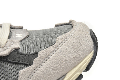 New Balance 2002r Pantofi sport - prezentare produs