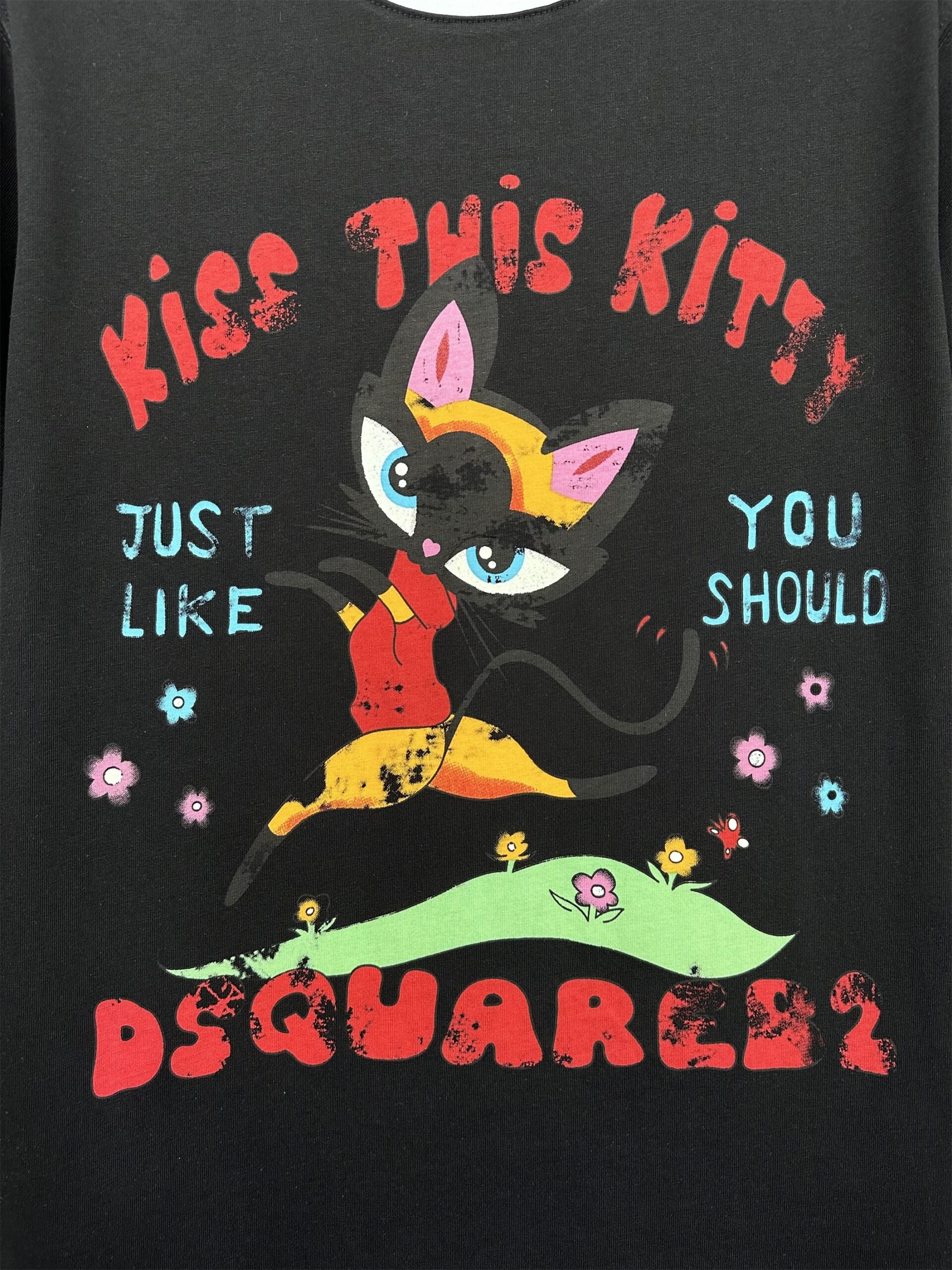 Dsquared2 T Cămașă Dt039 - prezentare produs