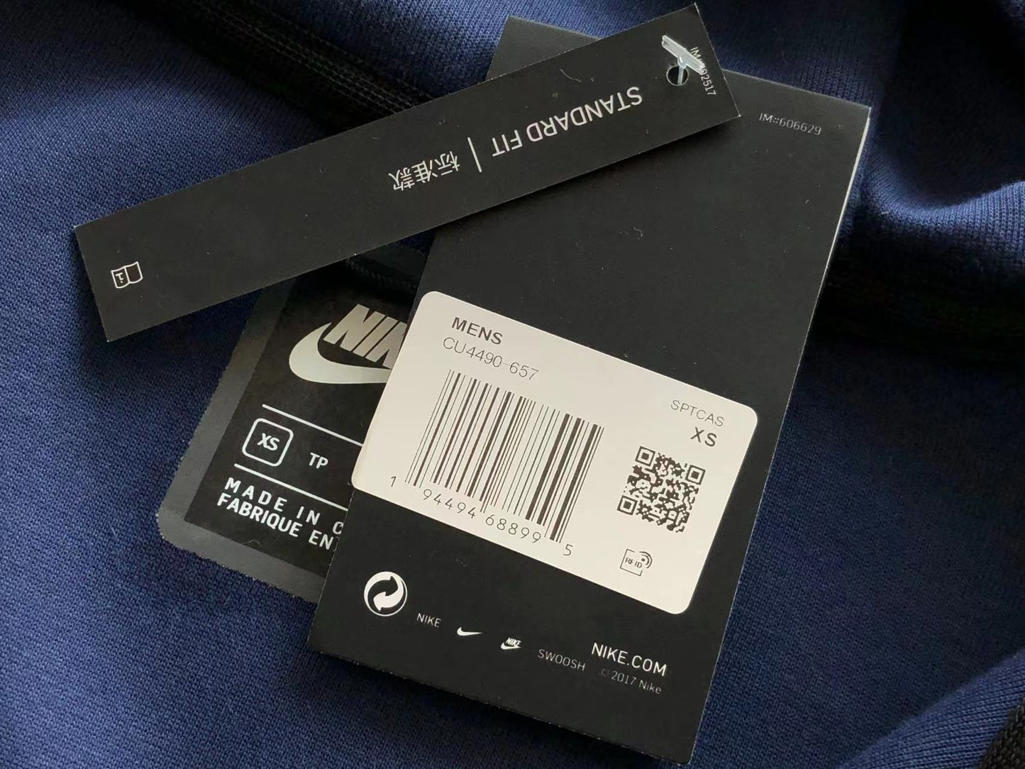 Nike Tech Fleece Night Albastru Fleece - prezentare produs