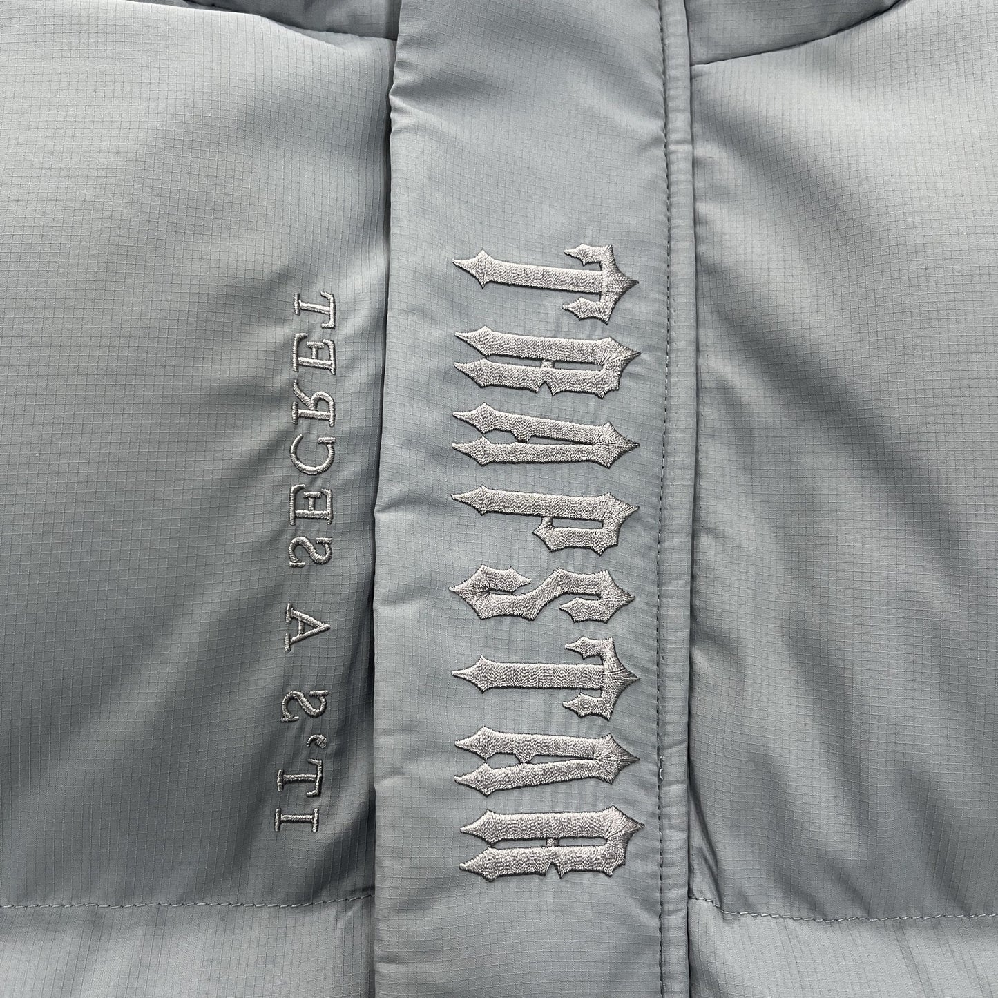 Trapstar Hooded Puffer Gri Pantofi sport - prezentare produs