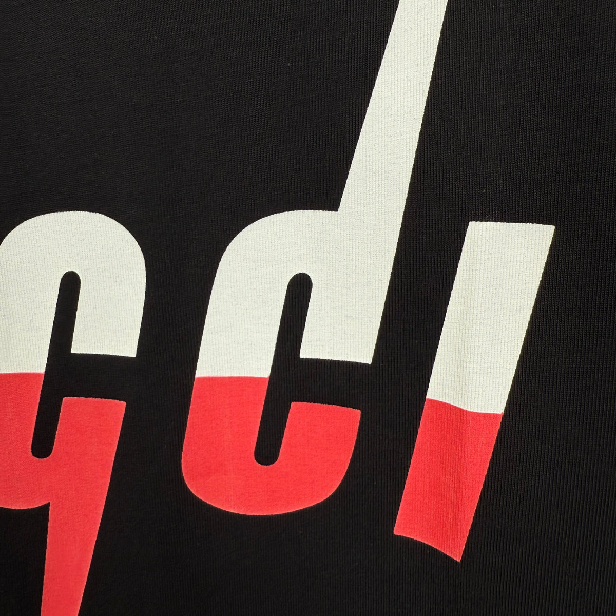 Gucci T Cămașă Exclusive - prezentare produs