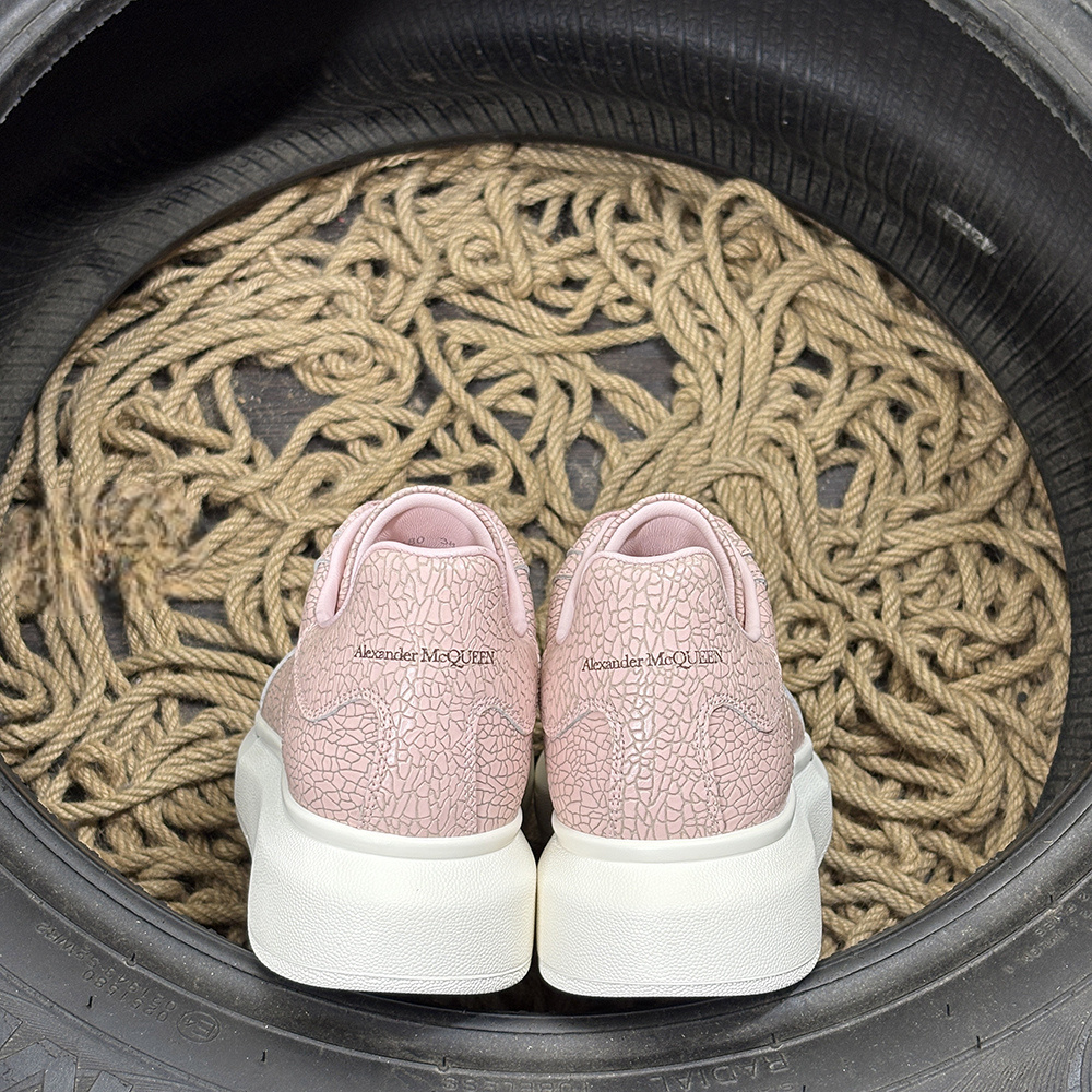 Alexander McQueen Alb Pantofi sport - prezentare produs