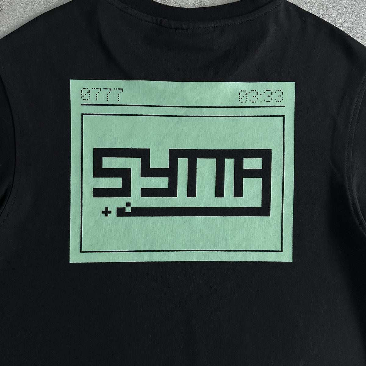 Syna Mobile Negru Tricou - prezentare produs