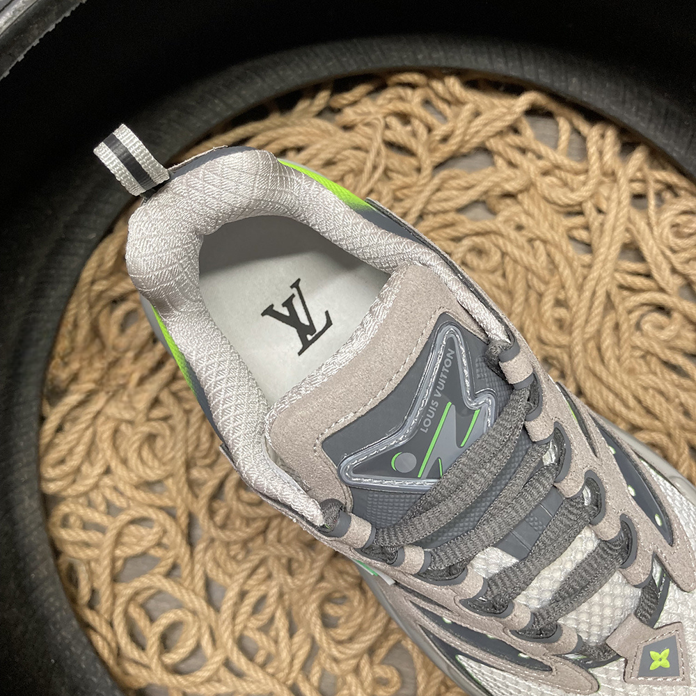 Louis Vuitton LV Tactic Gri Pantofi sport - prezentare produs
