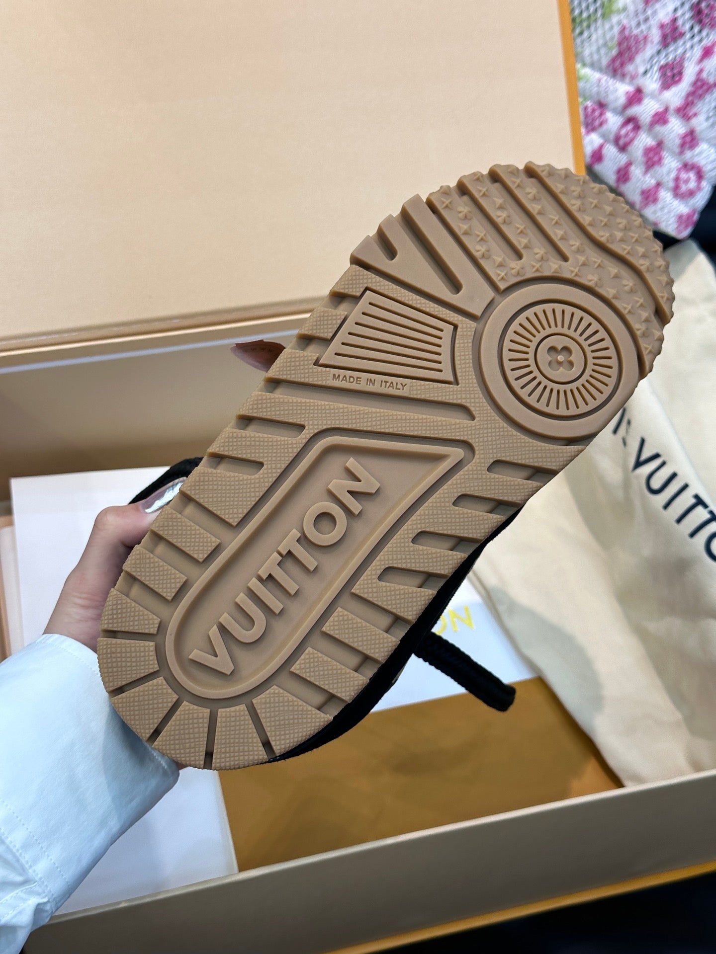 Louis Vuitton LV Pantofi sport Maxi Negru Pânză - prezentare produs