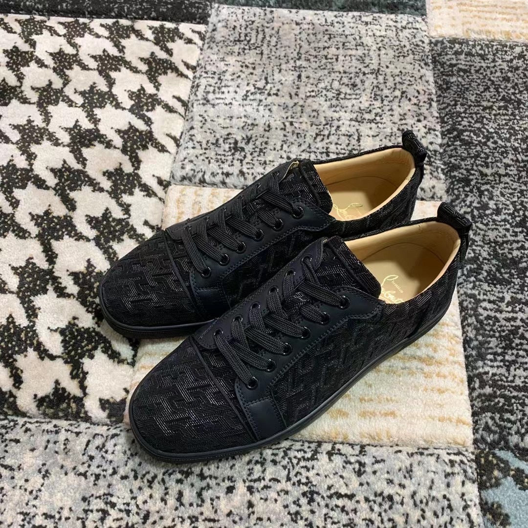 Christian Louboutin Clasic Negru Pattern Low - prezentare produs