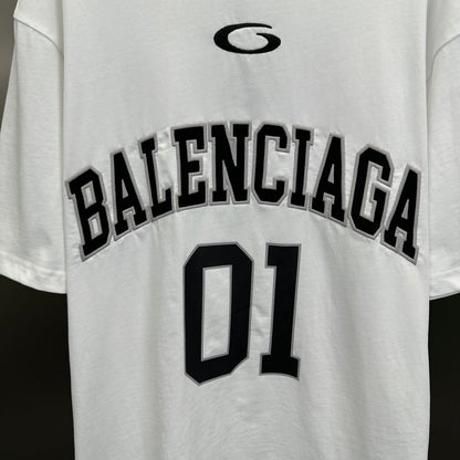 Balenciaga T Cămașă Exclusive - prezentare produs