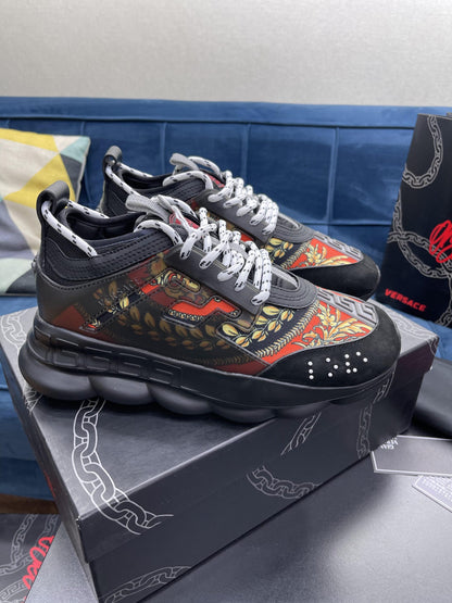 Versace Chain Reaction Negru Roșu Pattern - prezentare produs