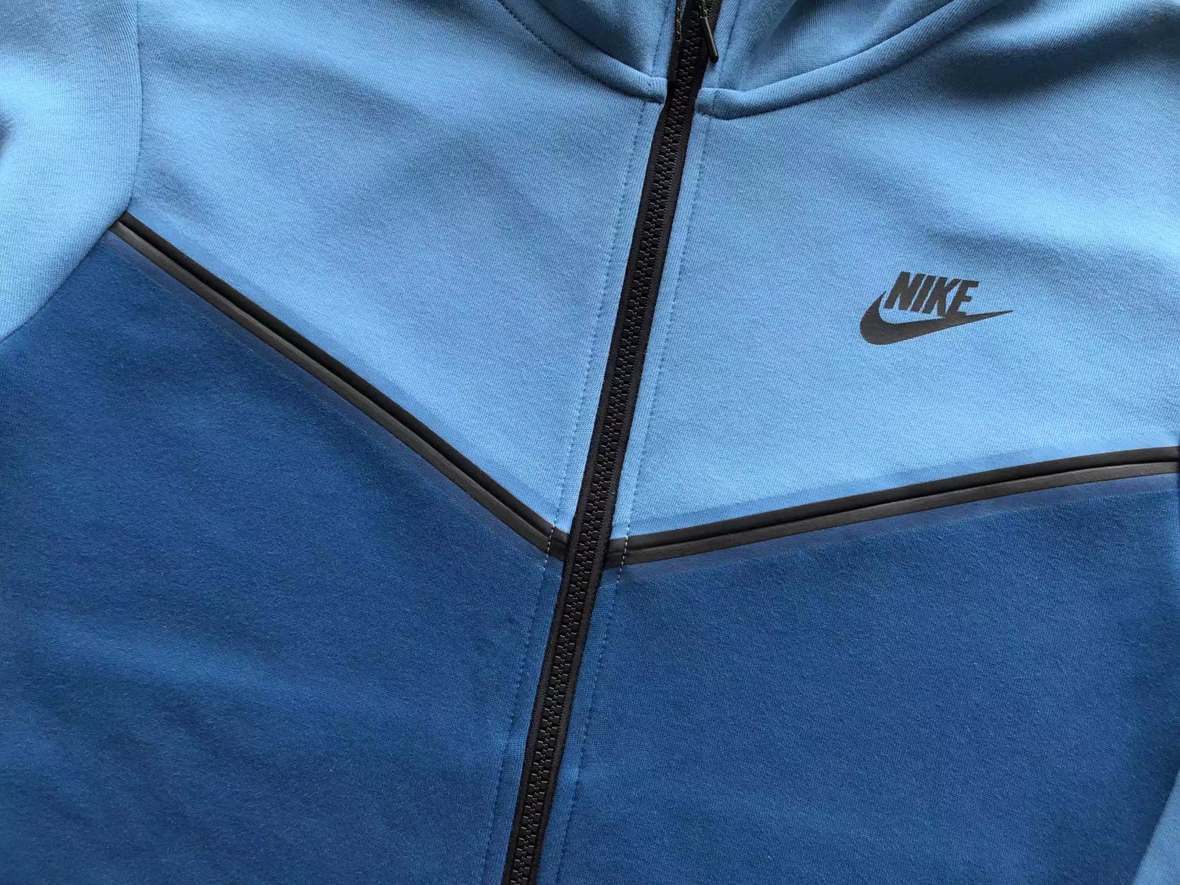 Nike Tech Fleece Albastru Fleece - prezentare produs