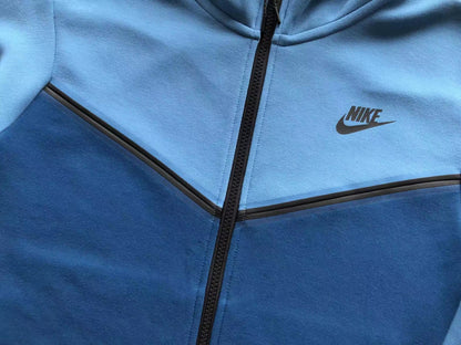 Nike Tech Fleece Albastru Fleece - prezentare produs
