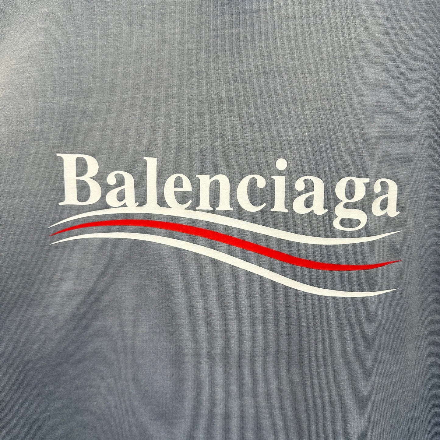 Balenciaga T Cămașă Exclusive - prezentare produs