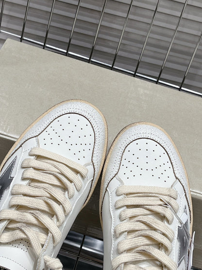 Golden Goose Deluxe G61 Pantofi sport - prezentare produs