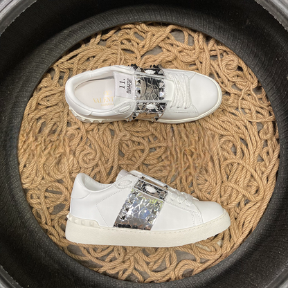 Valentino Rockstud Argintiu Alb - prezentare produs