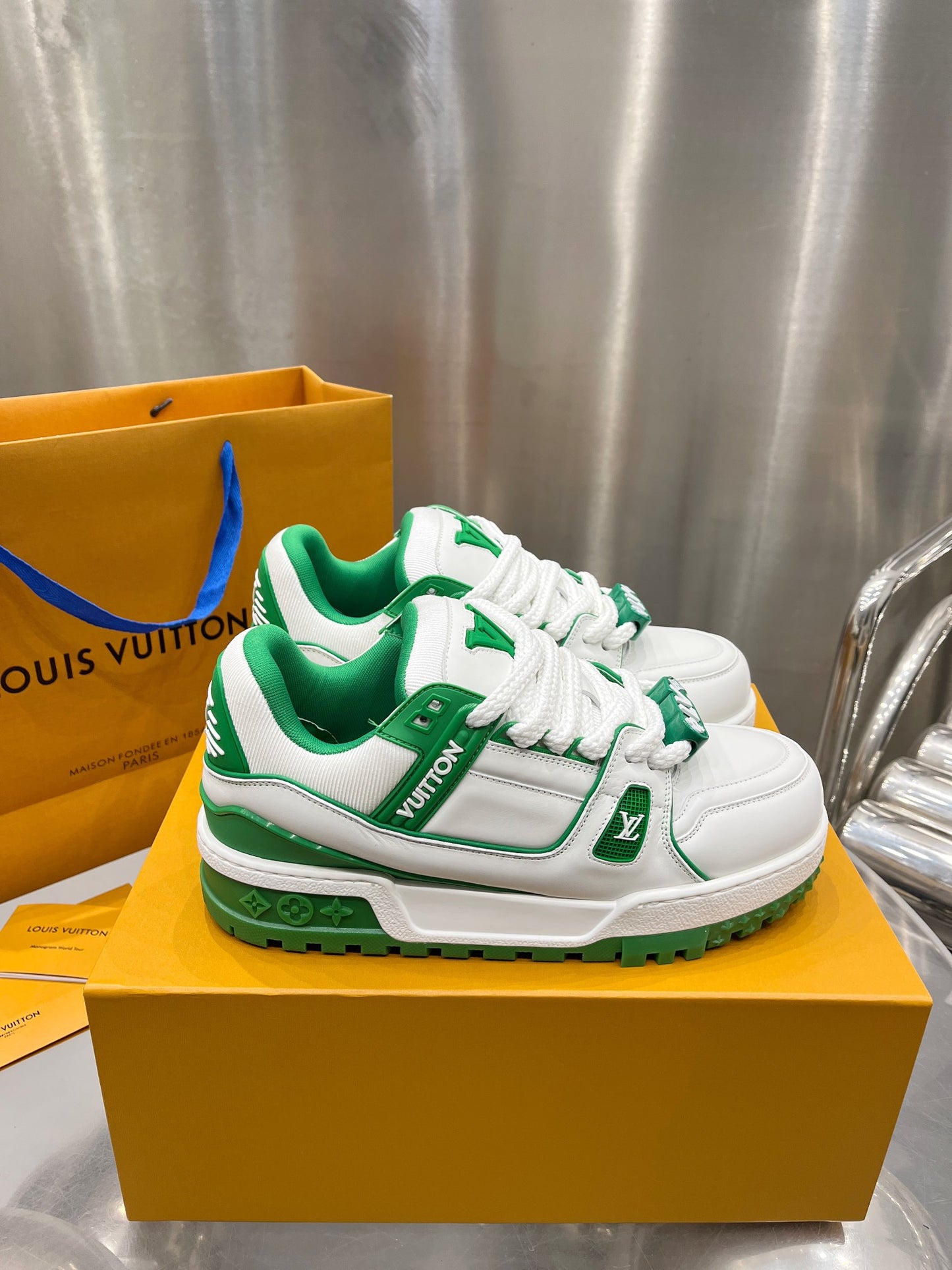 Louis Vuitton LV Pantofi sport Maxi Verde Alb - prezentare produs