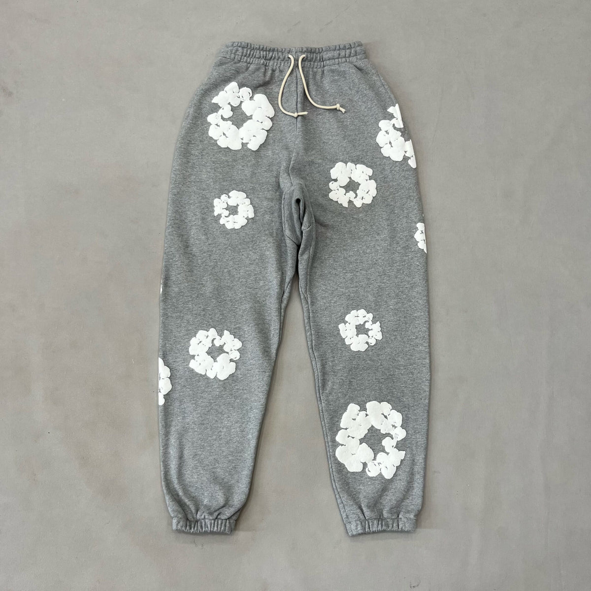 Denim Tears Sweatpants All Colors Price For One Trousers - prezentare produs
