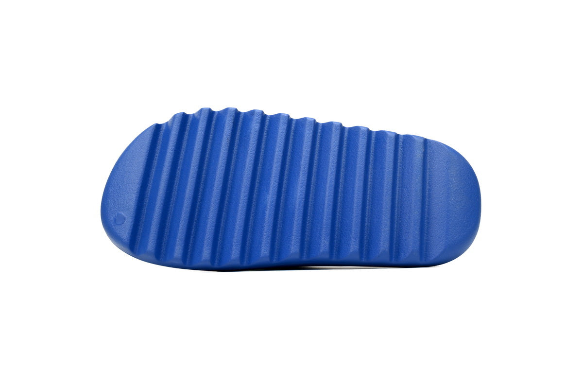 Adidas Yeezy Yeezy Slides Albastru - prezentare produs