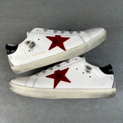 Golden Goose Deluxe G32 Pantofi sport - prezentare produs