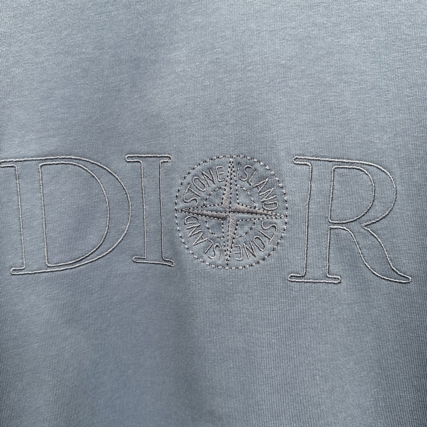 Dior T Cămașă Exclusive - prezentare produs