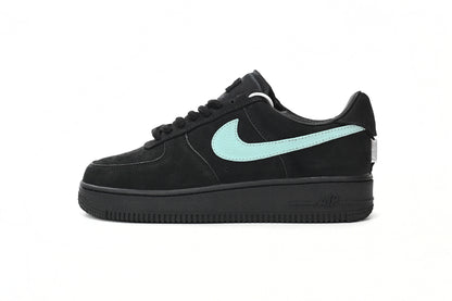 Nike Air Force 1 X Tiffany Co Pantofi sport - prezentare produs