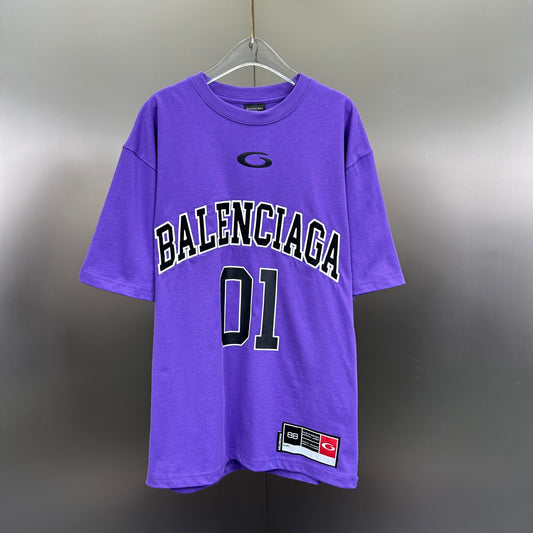 Balenciaga Tricou Exclusive - prezentare produs