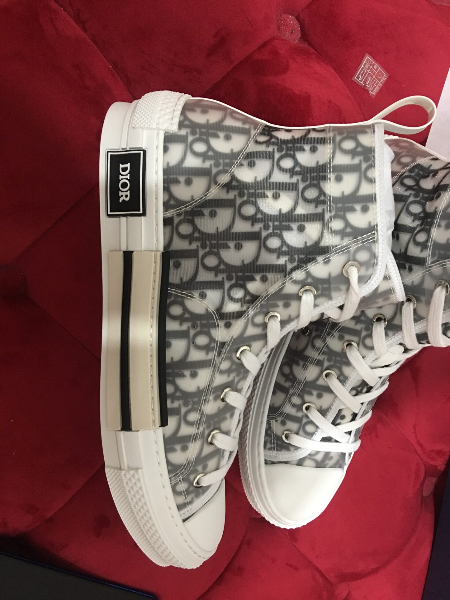 Dior B23 Hi Top Clasic Clothing - prezentare produs