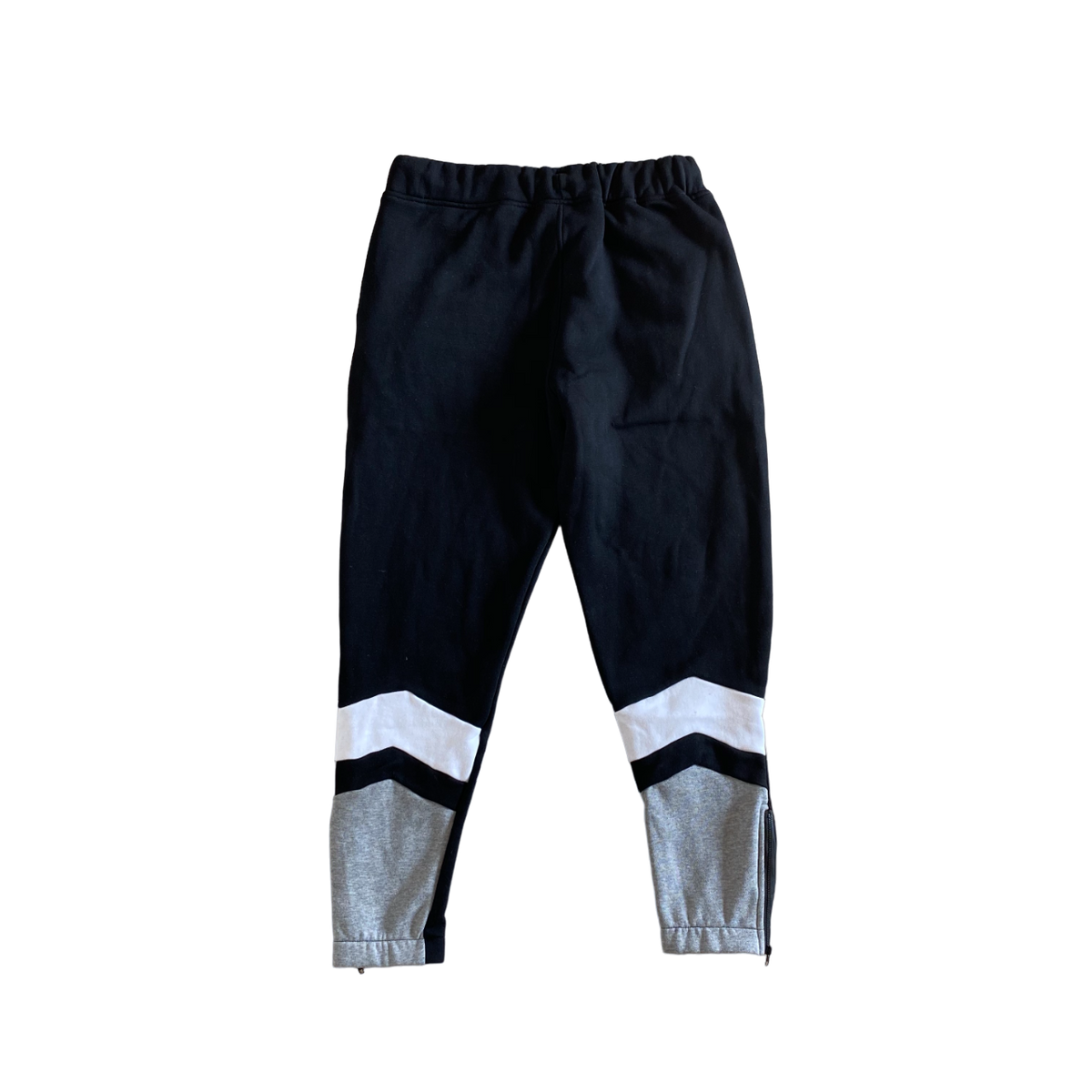 Trapstar V Dungi Hooded Trening - prezentare produs