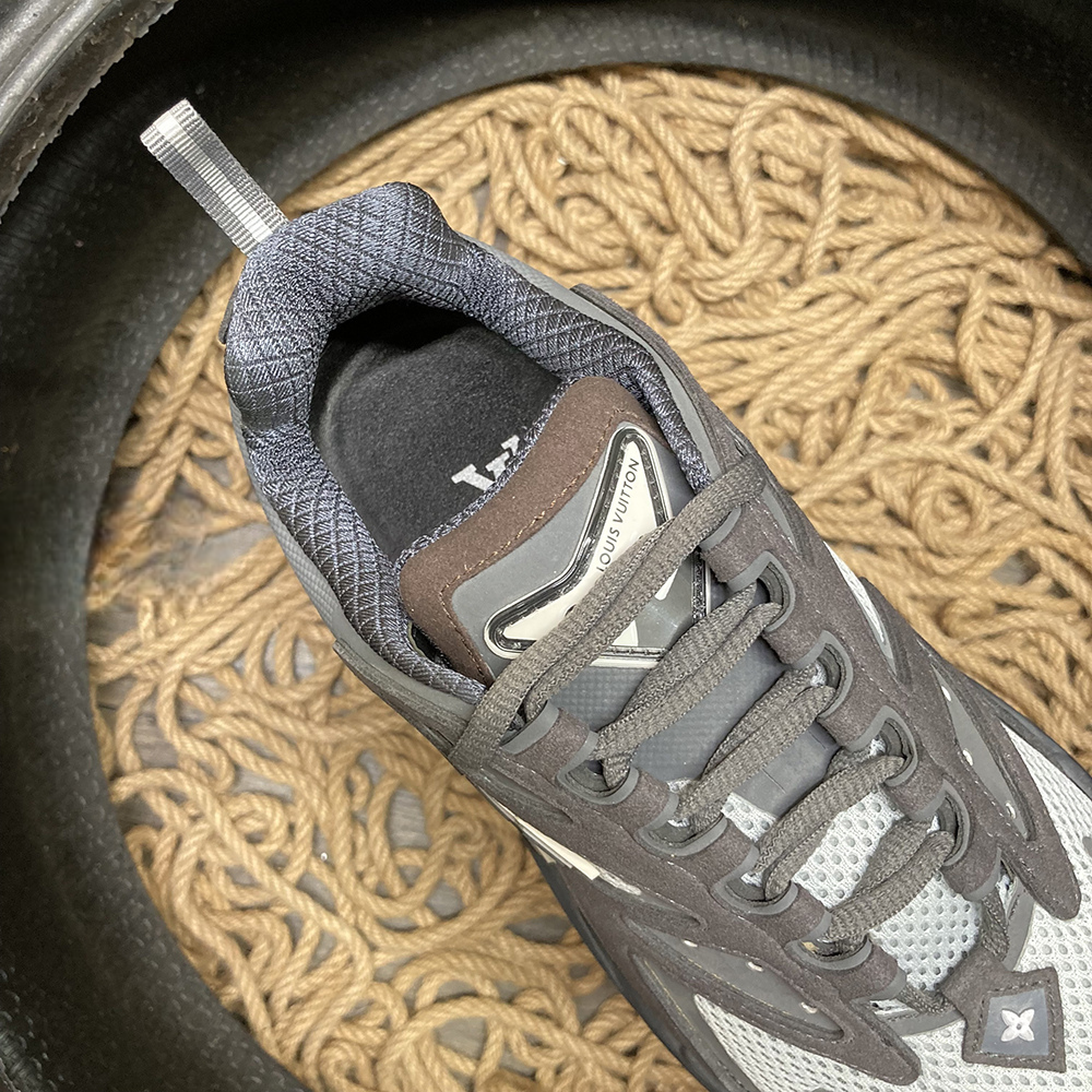Louis Vuitton LV Tactic Maro Pantofi sport - prezentare produs