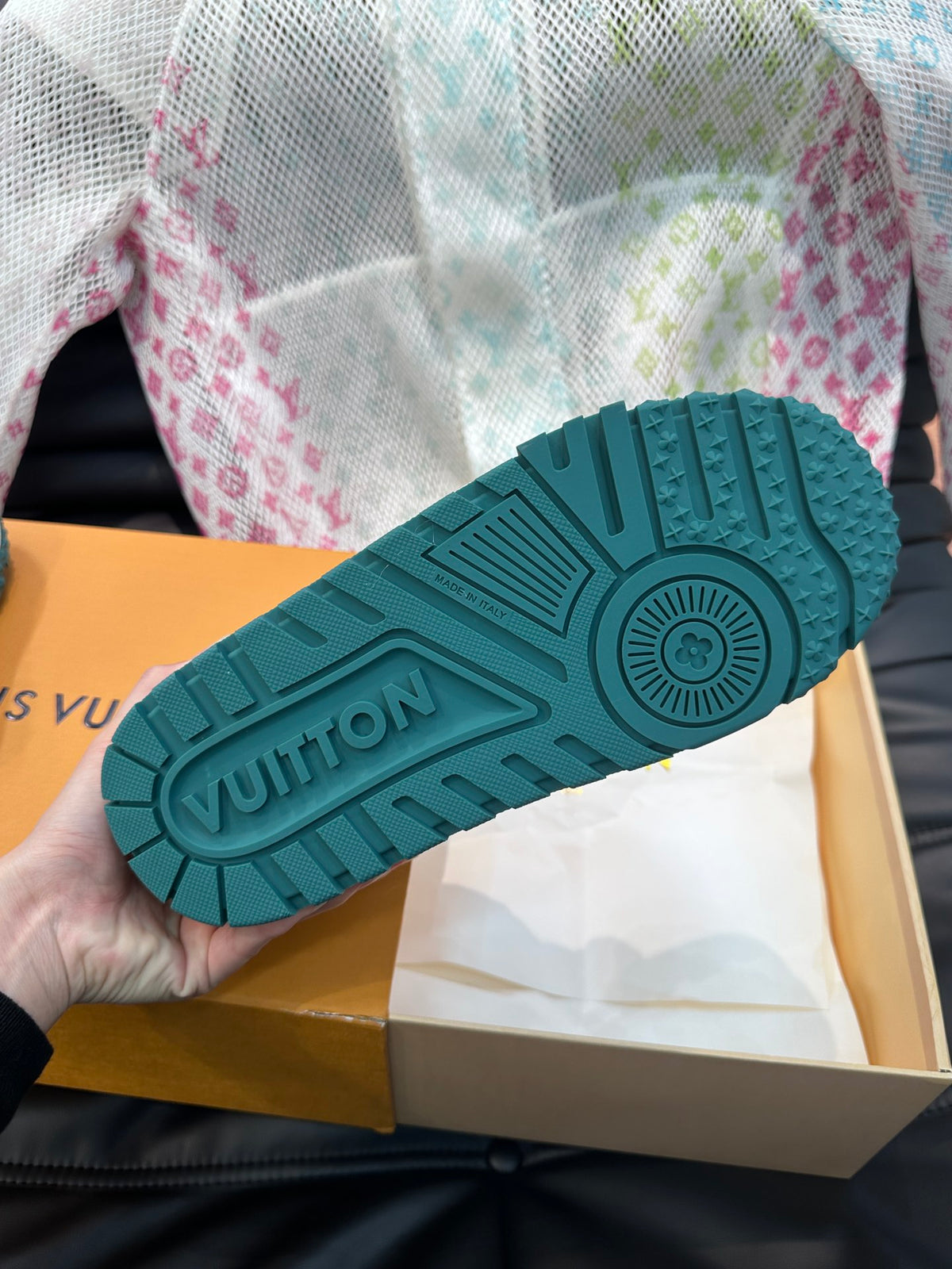 Louis Vuitton LV Trainers Maxi Alb Verde - prezentare produs
