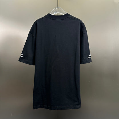 Balenciaga T Cămașă Exclusive - prezentare produs