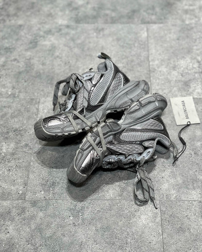 Balenciaga 3XL Gri Pantofi sport - prezentare produs