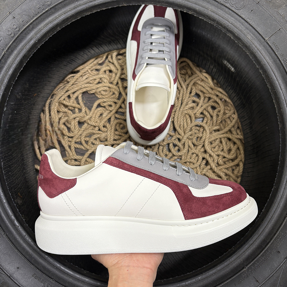 Alexander McQueen Alb Bordo - prezentare produs
