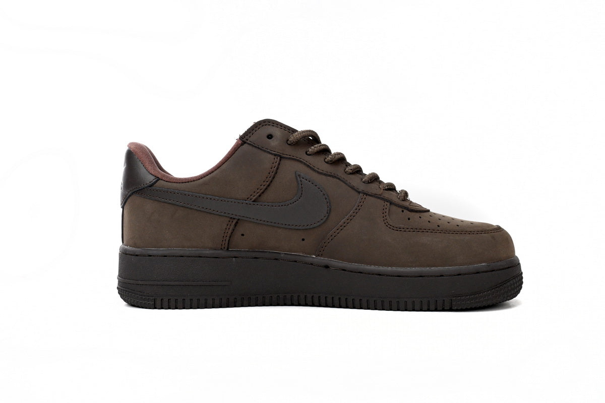 Nike Air Force X Supreme Maro Pantofi sport - prezentare produs