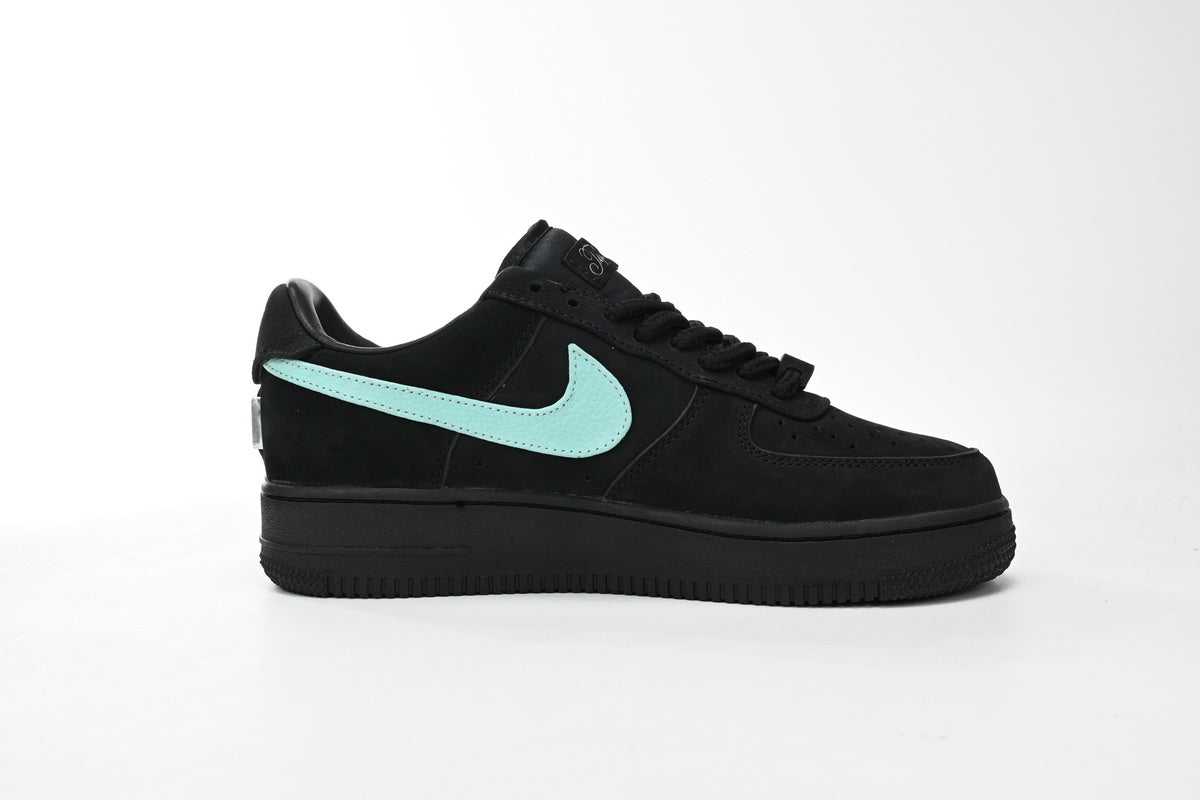 Nike Air Force 1 X Tiffany Co Pantofi sport - prezentare produs