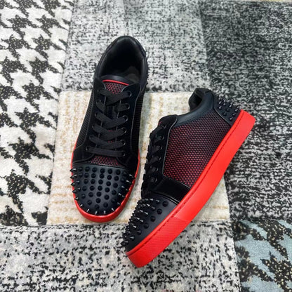 Christian Louboutin Negru Roșu Spikes Low Luxury - prezentare produs
