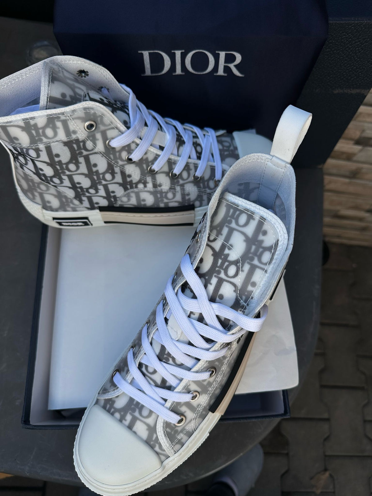 Dior B23 L Pantofi sport - prezentare produs