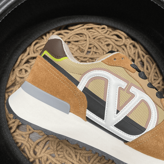 Valentino Vlogo Low Maro - prezentare produs