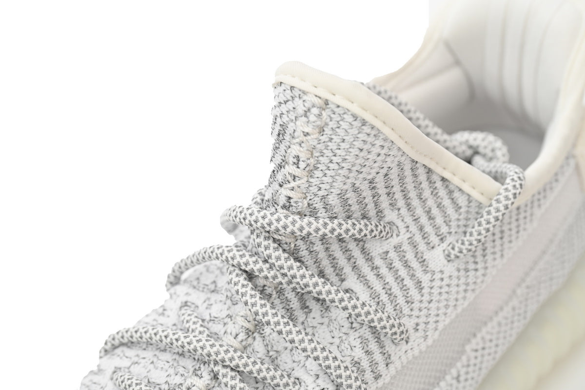 Adidas Yeezy Yeezy Boost V2 Static Reflectorizant - prezentare produs