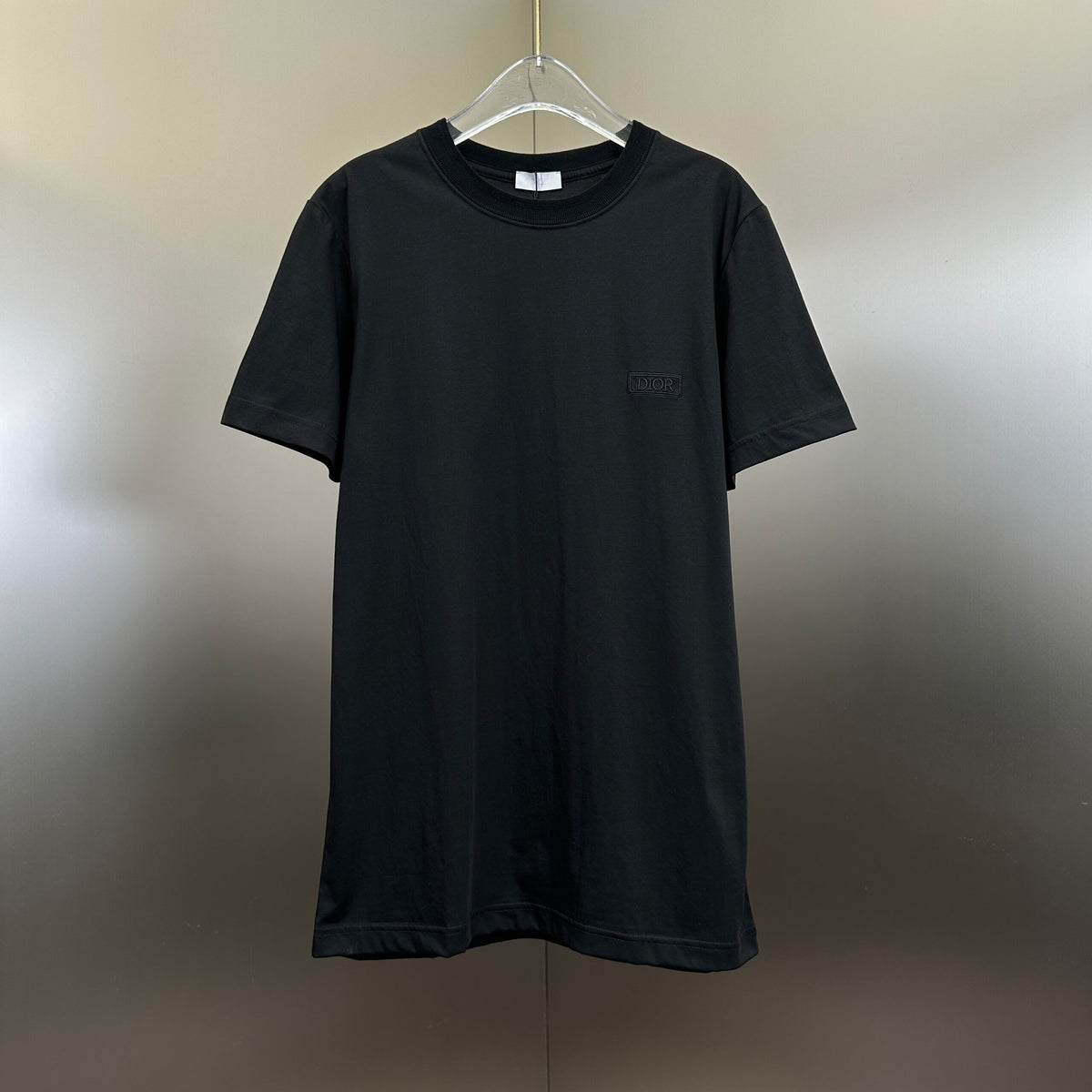 Dior Tricou Exclusive - prezentare produs