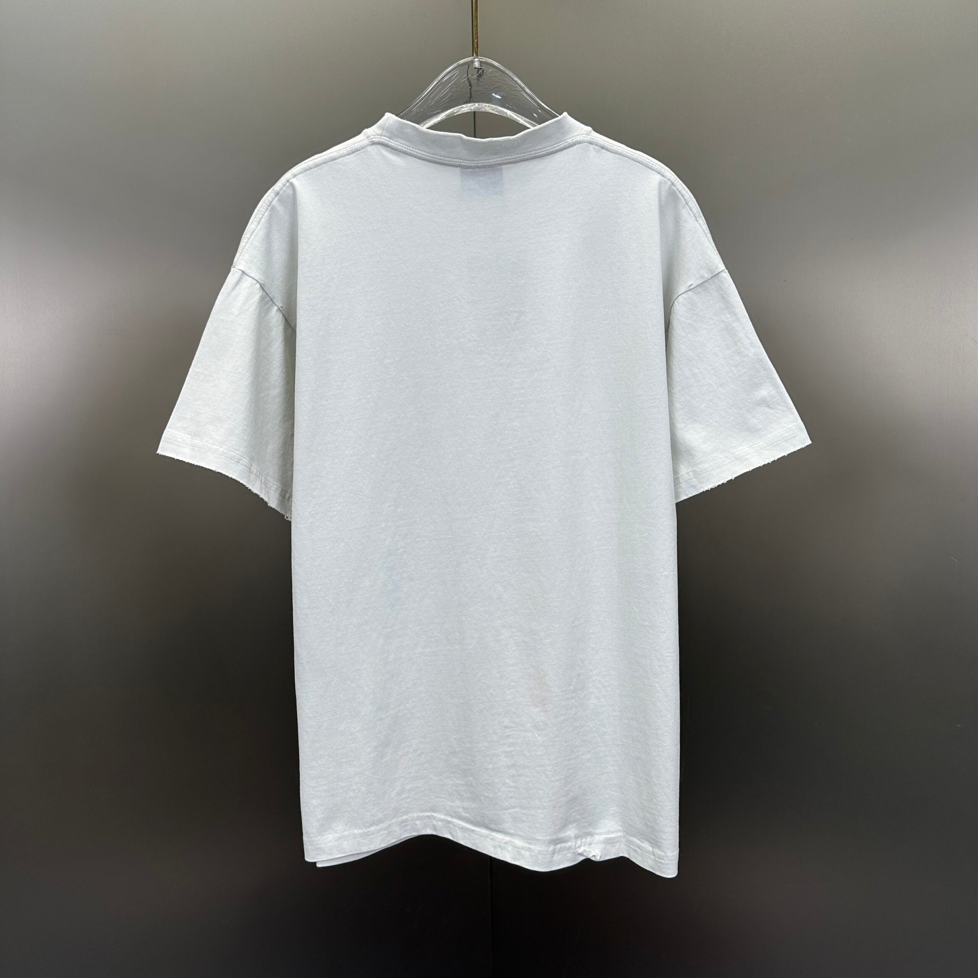 Balenciaga T Cămașă Exclusive - prezentare produs