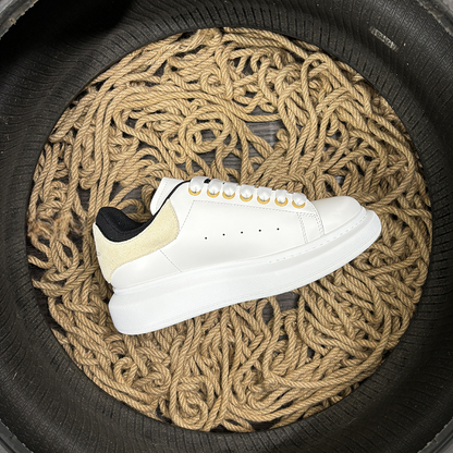 Alexander McQueen Deschis Roz - prezentare produs