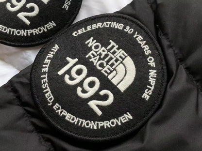 The North Face 700 30 Years Aniversare Pantofi sport - prezentare produs