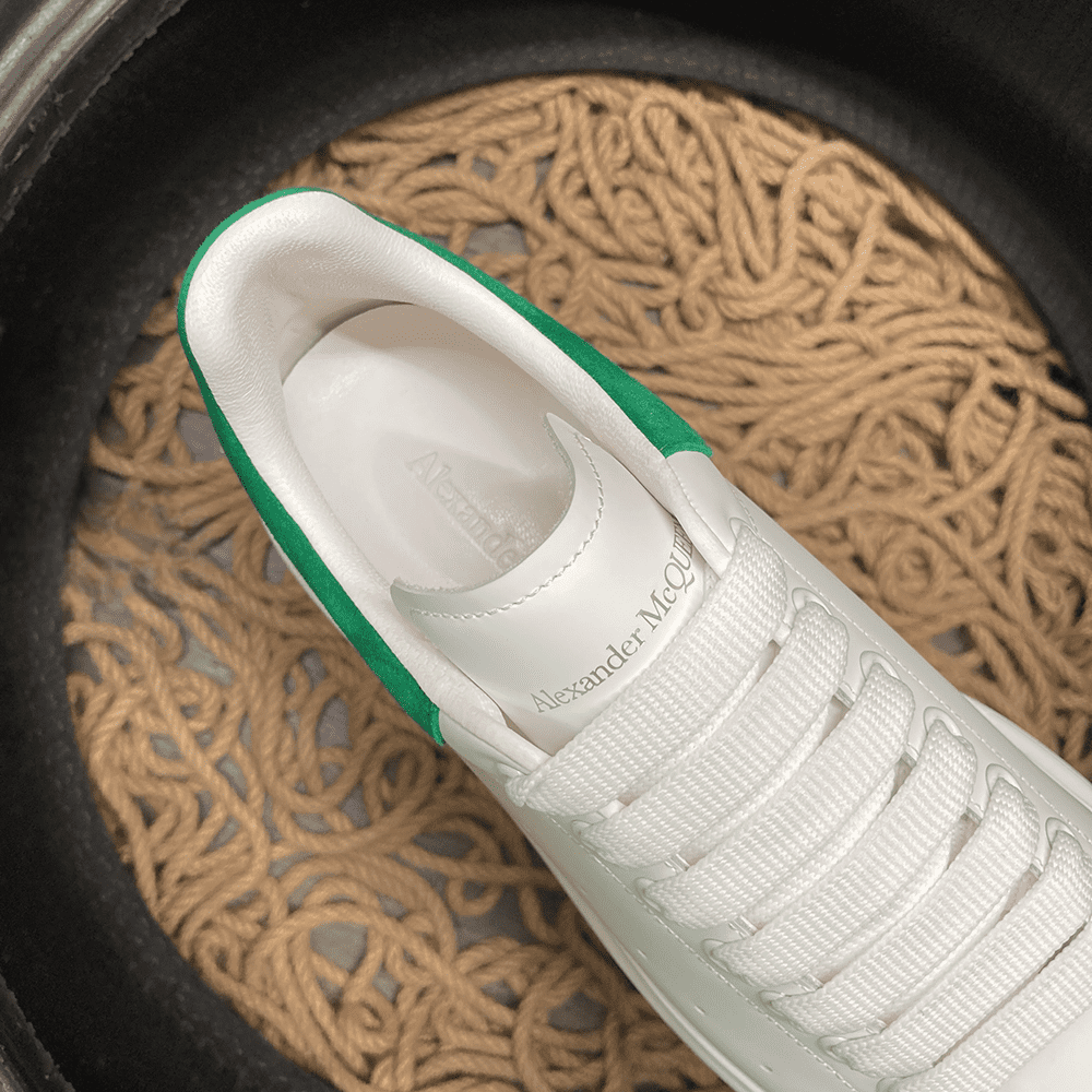 Alexander McQueen Verde - prezentare produs